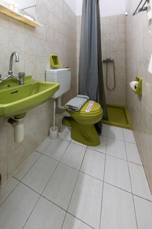 אתונה Roy Hotel מראה חיצוני תמונה